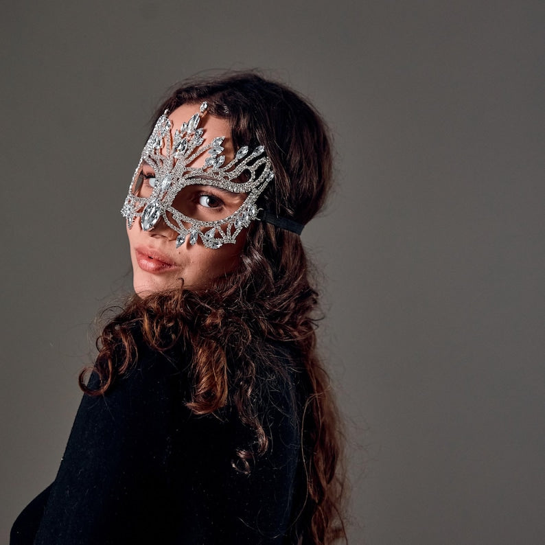 Rhinestone masquerade mask 139